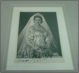 Callas, Maria. (1923–1977) Signed Photograph, "Leonora."