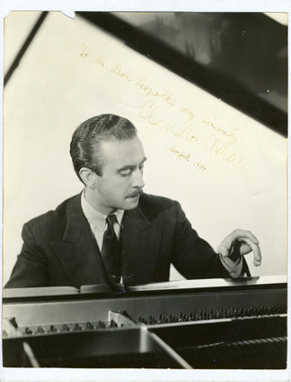 Arrau, Claudio. (1903–1991) Signed Photograph