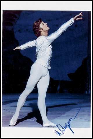 Baryshnikov, Mikhail. (b. 1948) Large Satin-Finish Signed Photograph