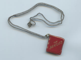 [Beatles] Miniature Photo Album Necklace