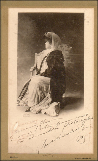 [Belle Époque] Bernhardt, Sarah. (1844-1923) Signed Cabinet Photograph