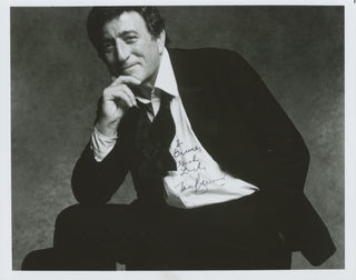 Bennett, Tony. (b. 1926) Signed Photograph