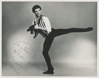 Bujones, Fernando. (1955–2005) [Mitchell, Jack. (1925–2013)] Signed Photograph