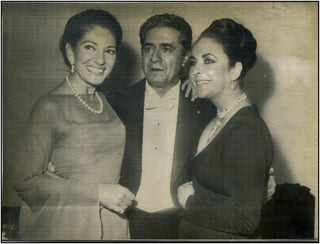 Callas, Maria. (1923–1977) Original Photograph with Elizabeth Taylor and Giuseppe Di Stefano