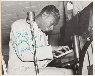 Cole, Nat King. (1919–1965) Signed Photograph