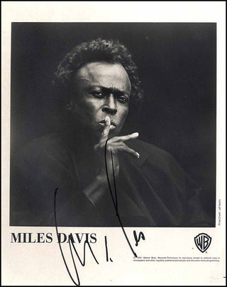 [Jazz & Song] Davis, Miles. (1926–1991) Signed Photograph