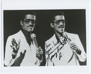 Davis Jr., Sammy. (1925–1990) Signed Photograph