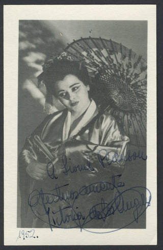 De Los Angeles, Victoria. (1923–2005) Signed Photograph in "Madama Butterfly" with Concert Program