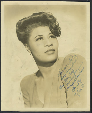 Fitzgerald, Ella. (1917–1996) Signed Photograph