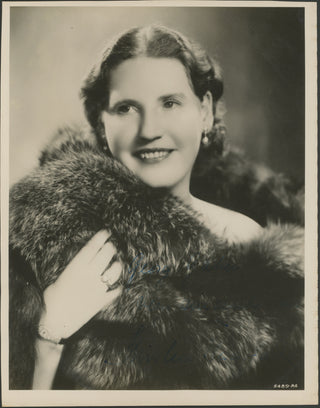 Flagstad, Kirsten. (1895–1962) Signed Photograph