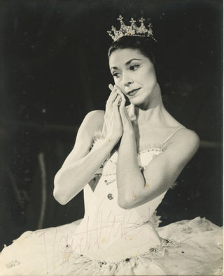 Fonteyn, Margot. (1919-1991) [Dominic, Zoë. (1920 - 2011) Signed Photograph