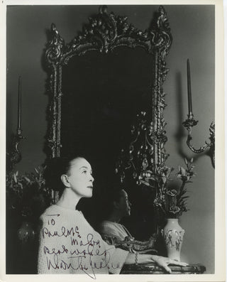 Graham, Martha. (1894–1991) Signed Photograph