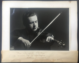 Grumiaux, Arthur. (1921-1986) Fayer Photograph with Autograph Inscription