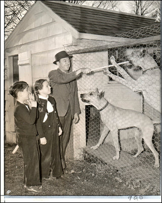 Heifetz, Jascha. (1901–1987) Original Photograph with Children