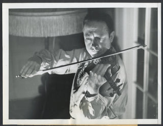 Heifetz, Jascha. (1901–1987) Original Press Photograph