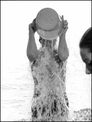 [Film & Theatre] Hepburn, Audrey. (1929–1993) Original Photograph in the Water