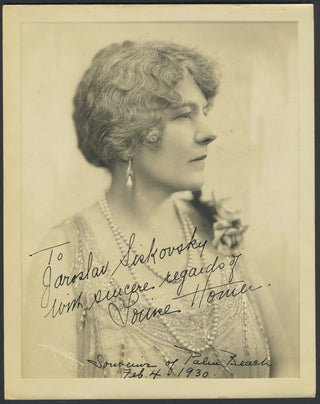 Homer, Louise. (1871–1947) Signed Photograph