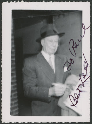 [The Wizard of Oz] Lahr, Bert. (1895–1967) Signed Candid Photograph