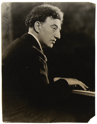 Lhevinne, Josef. (1874 - 1944) Signed Photograph