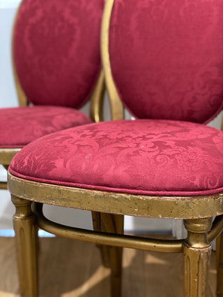 [Metropolitan Opera House] Two Box Chairs