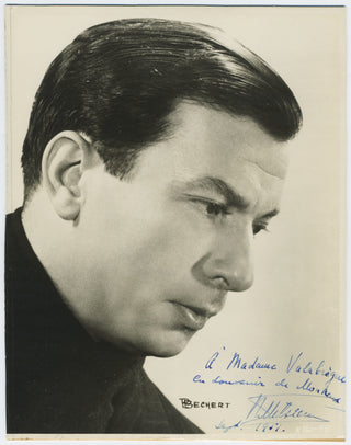 Milstein, Nathan. (1903–1992) Signed Photograph