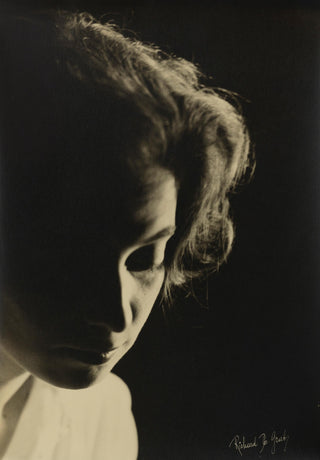 [Haas, Monique. (1909-1987)] de Grab, Richard. (1927–2001) Original Exhibition Photograph