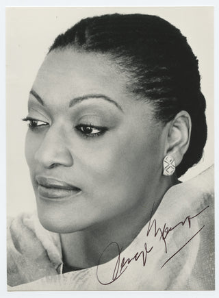 Norman, Jessye. (1945–2019) Signed Photograph