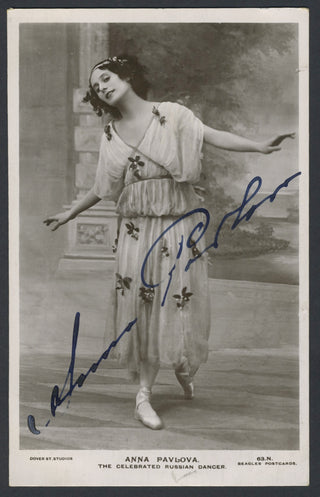 Pavlova, Anna. (1881–1931) Signed Postcard Photograph