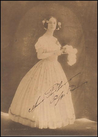 Pavlova, Anna. (1881-1931) Gorgeous Signed Photograph