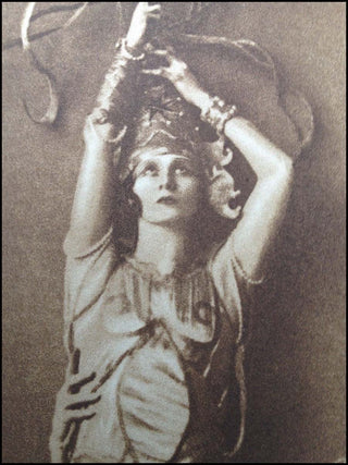 [Dance] [Pavlova, Anna. (1881-1931)] Svétlov [Svétlow], V[alerien].  Anna Pavlova - SIGNED BY PAVLOVA