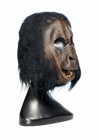 [Planet of the Apes] [John Chambers, 20th Century-Fox] Screen-used Background Actor Ape Mask, 1968