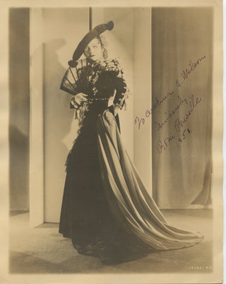 Ponselle, Rosa. (1897–1981) [Schlee, Valentina Nicholaevna Sanina. (1899–1989)] Signed Photograph in costume as Carmen (1935)