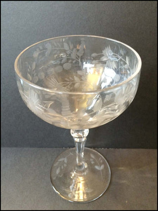 [History & Science] Roosevelt, Franklin D. (1882–1945) Crystal Champagne Goblet from the President's Estate!