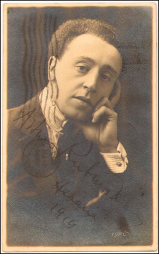 Rubinstein, Arthur. (1887–1982) Signed Early Photograph