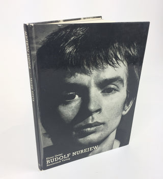 Nureyev, Rudolf. (1938–1993) [Geitel, Klaus. (1924–2016)] Der Tänzer Rudolf Nureyew - SIGNED