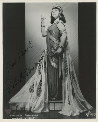 Simionato, Giulietta. (1910–2010) Signed Photograph in "Aida"