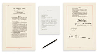 [Sinatra, Frank. (1915–1998)] Clinton, Bill. (b. 1946) Typed Letter Signed to Frank Sinatra, Presenting the Pen Used to Sign Legislation for his Congressional Gold Medal