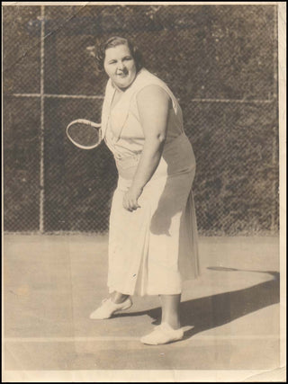 [Jazz & Song] Smith, Kate. (1907 - 1986) Original 1933 Photograph of Smith playing tennis