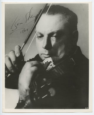 Stern, Isaac. (1920–2001) Signed Photograph