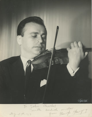 Szeryng, Henryk. (1918–1988) Signed Photograph