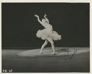 Ulanova, Galina. (1909–1998) Signed Photograph in Swan Lake