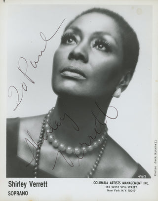 Verrett, Shirley. (1931-2010) Signed Photograph