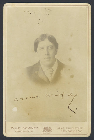 Wilde, Oscar. (1854–1900) Signed Cabinet Photograph