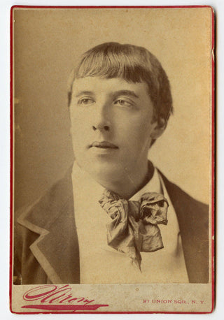 Wilde, Oscar. (1854–1900) [Sarony, Napoleon. (1812–1896)] Original Sarony Photograph